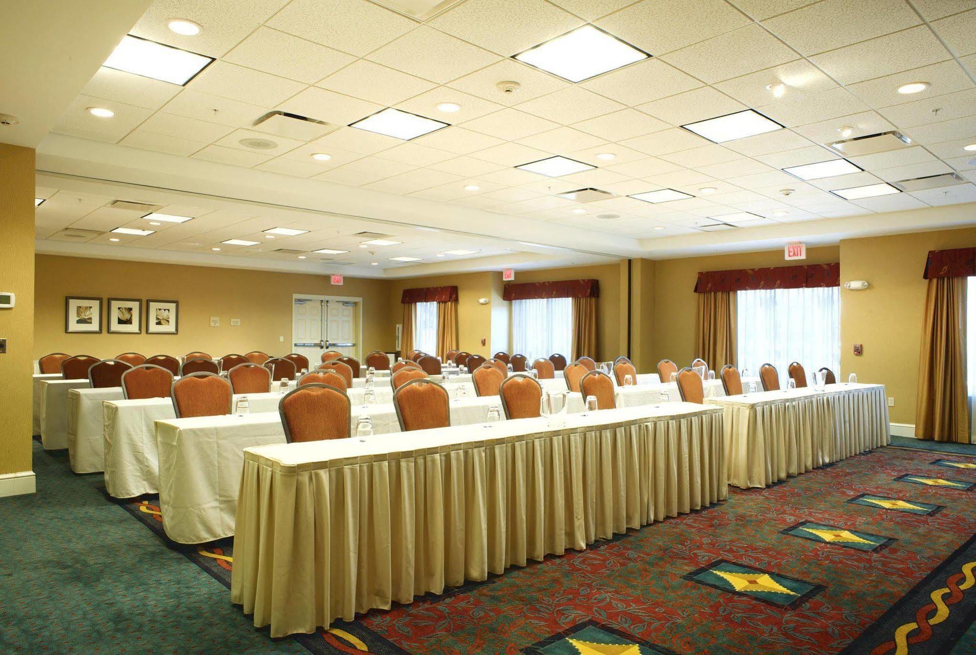 Hilton Garden Inn Fort Myers Airport/Fgcu Konforlar fotoğraf